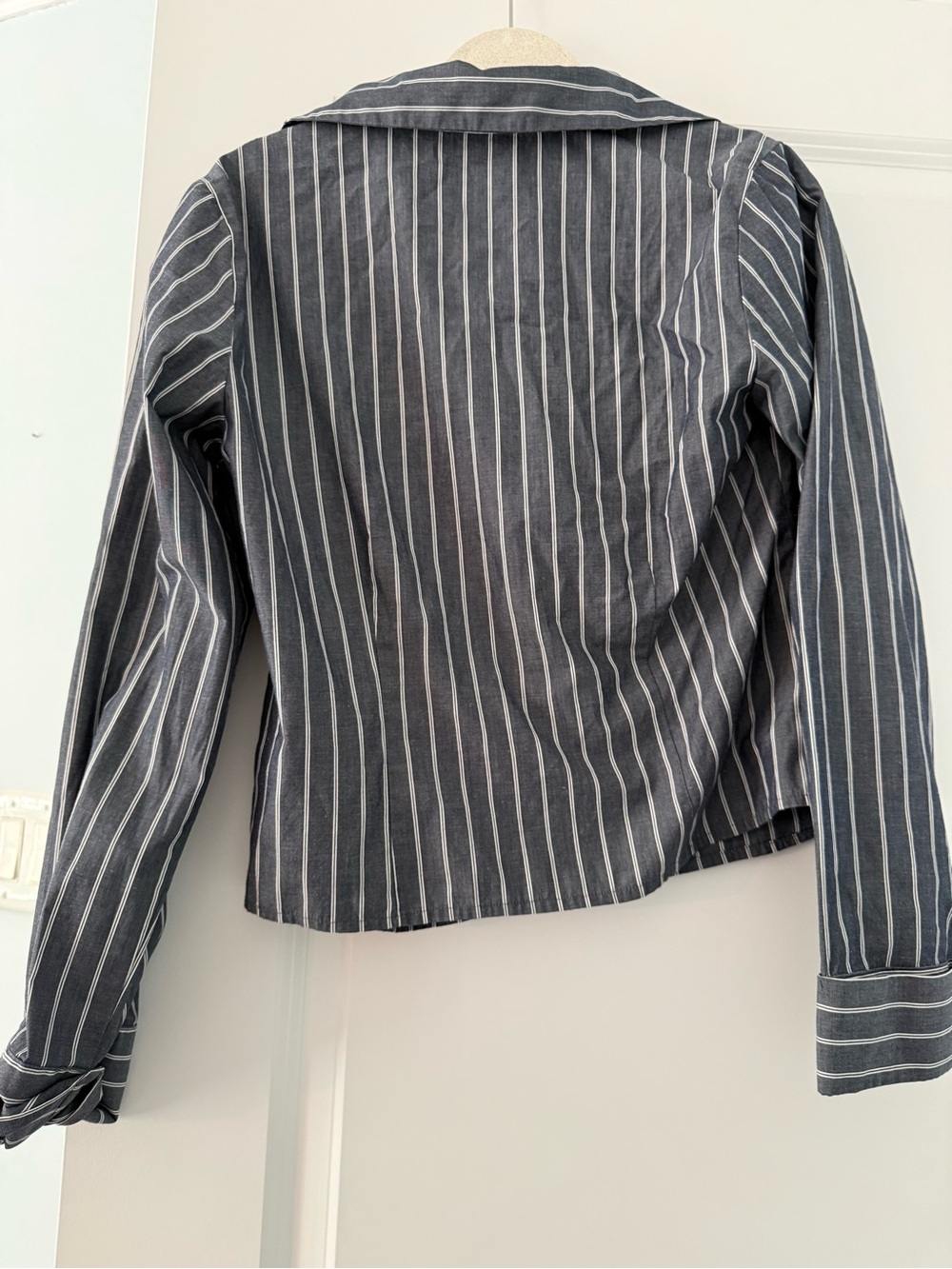 Abercrombie blouse - Picture 3 of 3